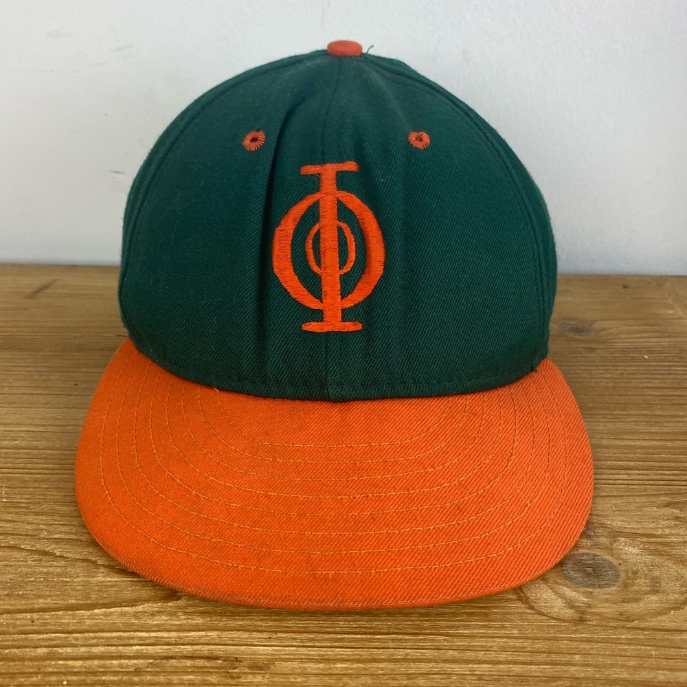 VTG DeLong USA Greek letter embroidered Phi Omicron snapback colorblock hat